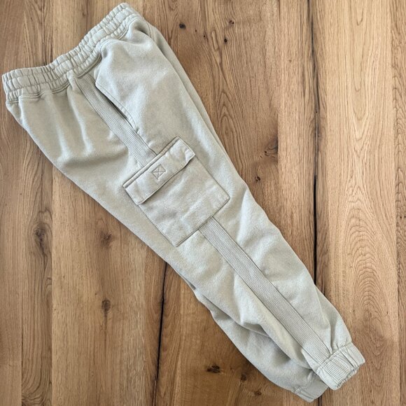 NEW BALANCE KIDS HOODIE & SWEATPANTS - Picture 7 of 12